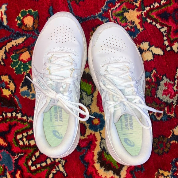 SOLD- Asics Running Shoes - Picture 6 of 15